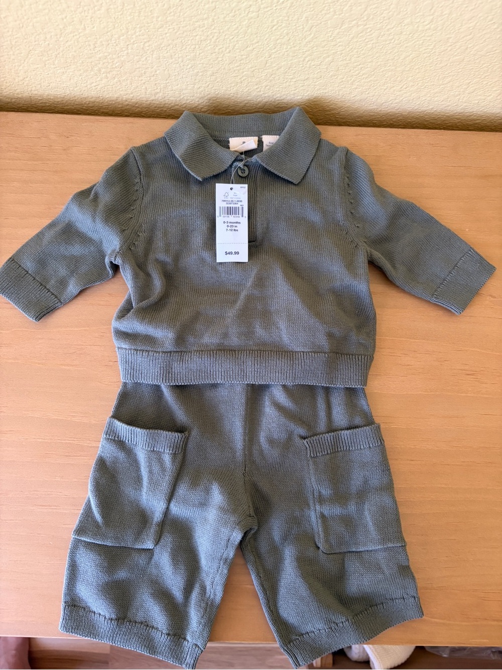 GAP Olive Polo Knit Sweater & Shorts Set
